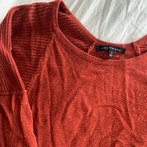 Staccato hi-low doleman sweater